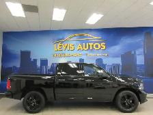 RAM 1500 CLASSIC 2022 EXPRESS CREW-CAB BOITE 5'7' 4X4 V8 5.7L HE - Photo 8