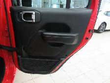 JEEP GLADIATOR 2020 V6 3.6L AUTOMATIQUE JAMAIS ACCIDENTE TRES BE - Photo 13