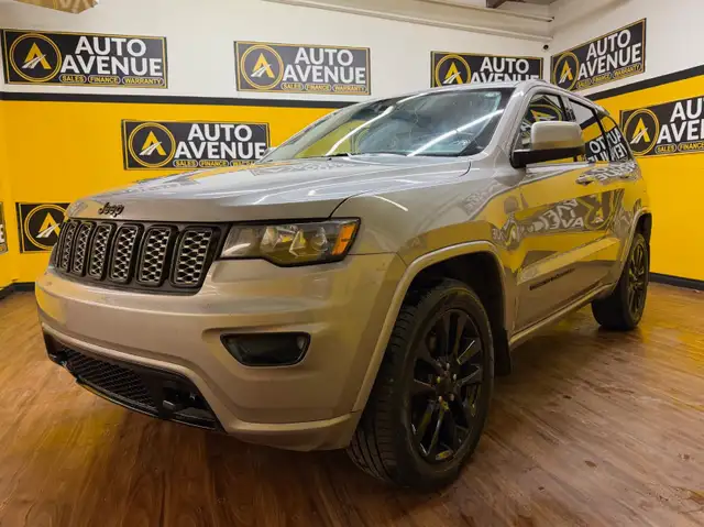 2020 Jeep Grand Cherokee Laredo - SUNROOF! NAVI! 3.6L V6!