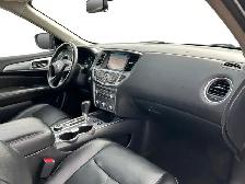 2019 Nissan Pathfinder SL Premium / 4x4 - Photo 18