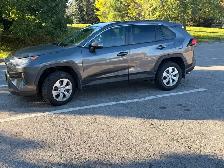 2020 Toyota RaV4 - Photo 5