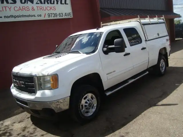2012 GMC Sierra 2500HD 4X4 CREW CAB SHORT BOX SLIDE IN WORK CANO