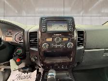 2015 Nissan Titan 4WD Crew Cab SWB SV - Photo 12