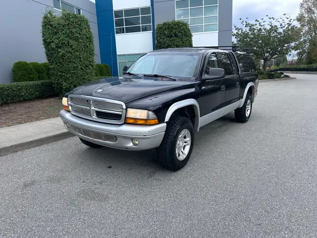 2003 Dodge Dakota Quad