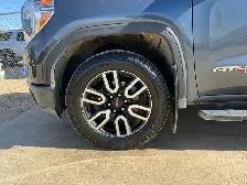 2019 GMC Sierra 1500 AT4 Crew Cab 6.2L V8 | Command Start | Heat - Photo 10
