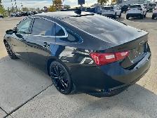 2018 Chevrolet Malibu LT/ ACCIDENT-FREE/ LOCAL TRADE/ BLUETOOTH/ - Photo 5