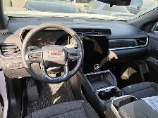 2025 GMC TERRAIN - Photo 3