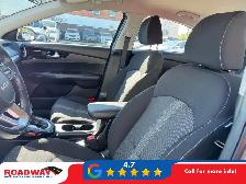 2024 Kia Forte Heated Seats | Apple CarPlay | Sunroof | Backu... - Photo 9