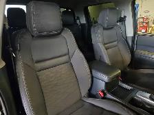 2022 Nissan Frontier SV Sport | Local | No Accidents - Photo 17