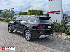 2025 Kia Sorento 2.5L LX LX, AWD, ONE OWNER, NO ACCIDENTS, NE... - Photo 4
