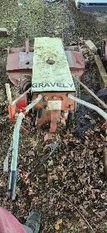 Gravely lawn equipment - Photo 6