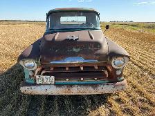 1957 Chevy shortbox stepside 1/2 ton - Photo 5