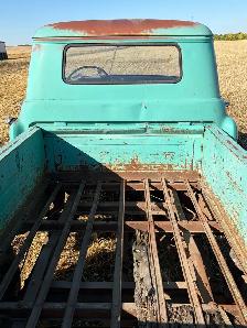 1957 Chevy shortbox stepside 1/2 ton - Photo 6