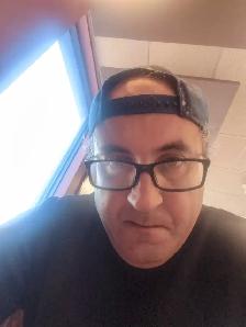 mover. looking for work. help people move. other jobs.