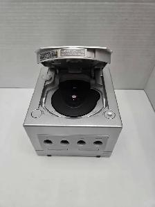 Nintendo Gamecube System w/1controller - Photo 2
