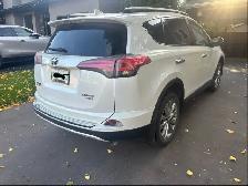Toyota RAV4 Limited - Photo 4