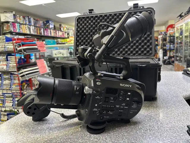 Sony PXW-FS7 4K Professional Super 35MM Digital Cinema Camera