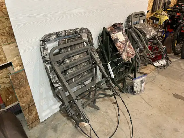 Self Climbing Tree Stands