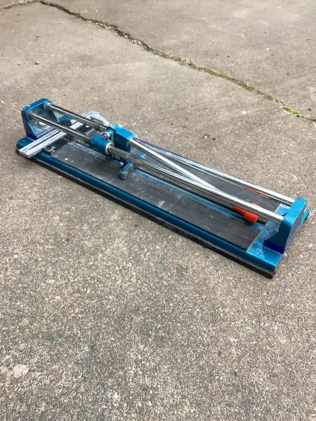 ceramic tile cutter