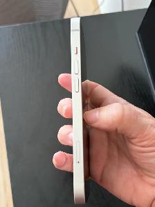 IPhone 13 en très bonne condition - Photo 7