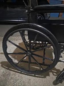 Wheelchair - Great Condition - Photo 2