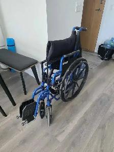 Wheelchair - Photo 3