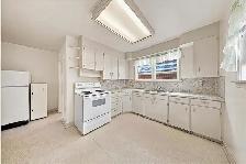3 Bed Home on .62 ACRE - Beausejour - FOR SALE - Photo 4