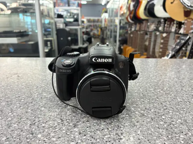 Canon SX50 HS 12.1 MP Digital Camera
