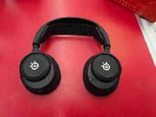 casque de jeu Steelseries arctis nova 5