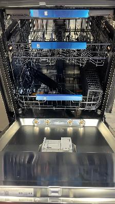 24' LG 700 SERIES DISHWASHER ON CLEARANCE SALE WITH WARRANTY - Photo 3