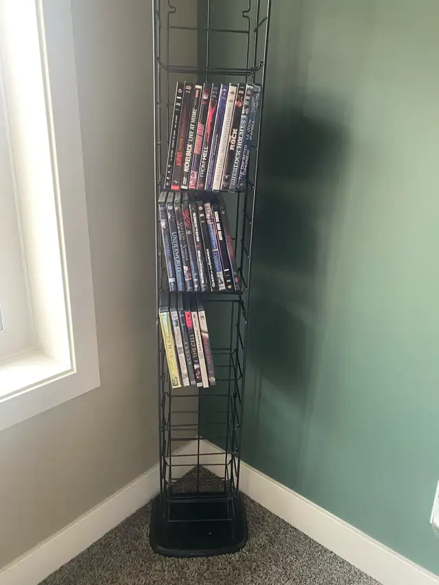 DVD Stand and dvd’s
