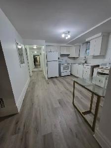 2 Bedroom Basement Apartment For Rent Near Square 1 - Photo 8