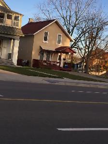 SIngle Room Rent in Down Town Kitchener