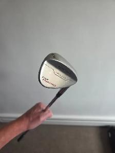 TaylorMade 56 degree wedge (RH) - Photo 2