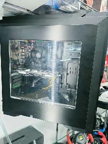 Tour gaming ryzen 5 RX 8GB