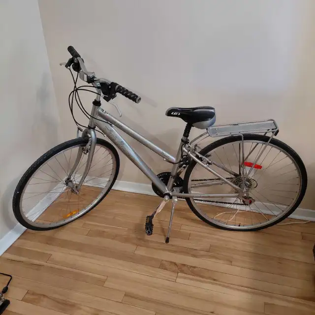 Vélo hybride Louis Garneau Atlantis - Cadre 14' (XS)