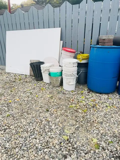 barrels rain-plastic containers