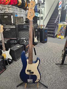 Squier Fretless P-Bass 4 String - Blue - Photo 2