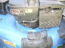 6.75H/P YARDWORKS GAS LAWN MOWER ELECTRIC START WITH NEW BAGGER - Photo 2