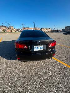 2011 LEXAS IS250 | FULLY LOADED - Photo 2