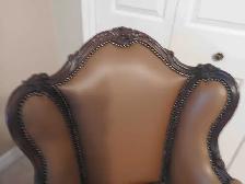 Antique Regency Carved Walnut Wing back Chair – New leather - Photo 3