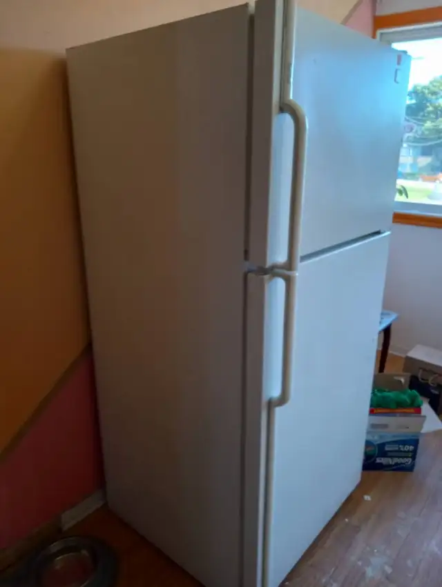 Frigidaire Maytag Blanc