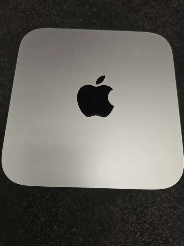 Mac mini 2023 MZ