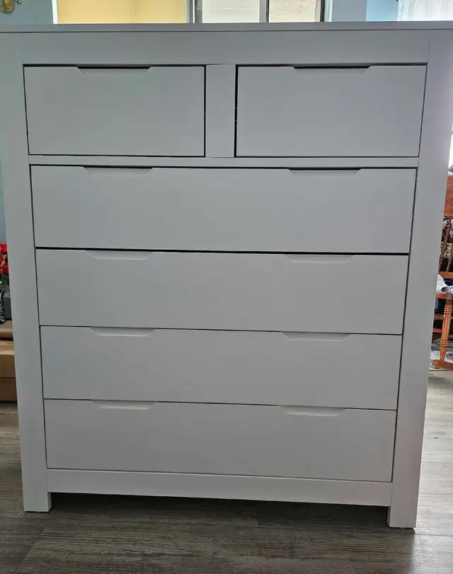 bedroom dresser