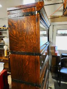 Antique barrister bookcase 5 tier restored with drawer in base - Photo 3