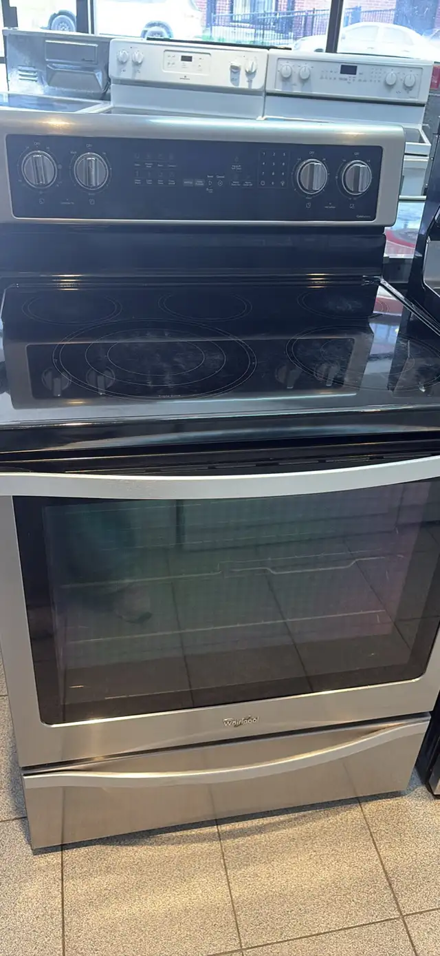 CUISINIÈRE STAINLESS WHIRLPOOL VITRO À 399$