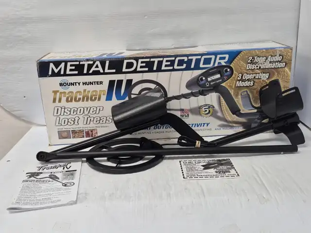 (N9748028) Bounty Hunter METAL TRACKER IV Metal Detector