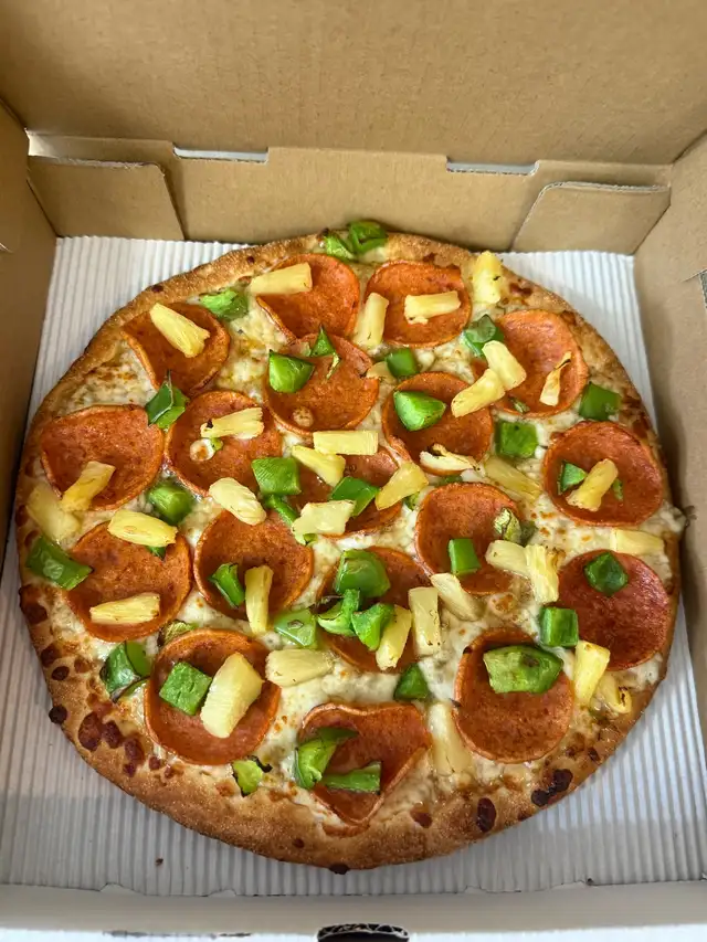 Pizza Maker/Cook