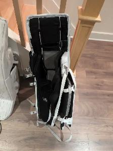Vaughn Ventus Lt90 goalie pads for sale 35 2 - Photo 3