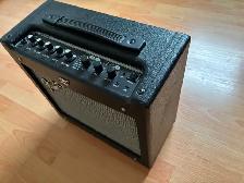Fender Mustang 1 Amp (Ver 2) - Photo 5